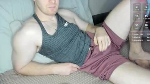 Snapshot of yournomad chatting on 16, 10, 2025 Your Nomad online show from 16, 10, 2025