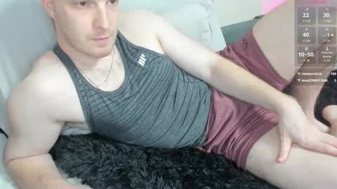 Snapshot of yournomad chatting on 28, 10, 2025 Your Nomad online show from 28, 10, 2025