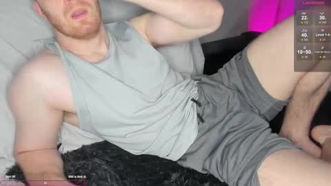 Snapshot of yournomad chatting on 6, 11, 2025 Your Nomad online show from 6, 11, 2025