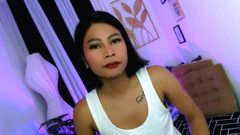 yourprettybella_ts online show from 21, 5, 2026