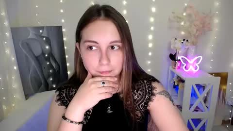 Snapshot of yours_piece_of_happiness_ chatting on 11, 6, 2026 Happy online show from 11, 6, 2026