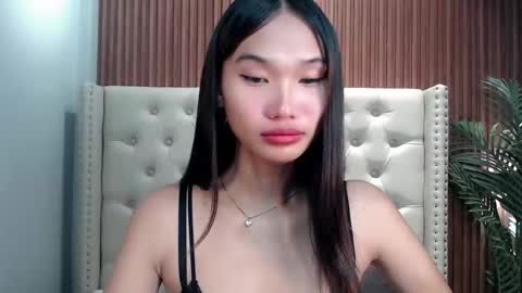 yoursluttyashxx online show from 3, 12, 2025