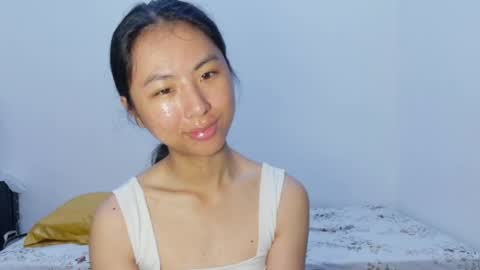 Snapshot of yoursweetestkiwi chatting on 25, 5, 2026 Kiwi online show from 25, 5, 2026