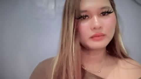yoursweetgirl_zia online show from 12, 5, 2026