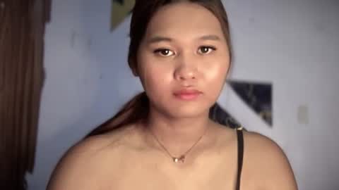 yoursweetgirl_zia online show from 18, 5, 2026