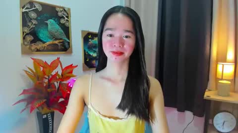 yourtinybunny online show from 14, 4, 2026