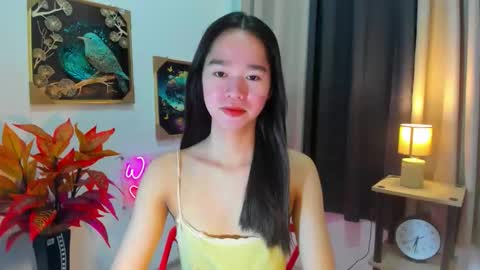 Snapshot of yourtinybunny chatting on 28, 4, 2026 yourtinybunny online show from 28, 4, 2026