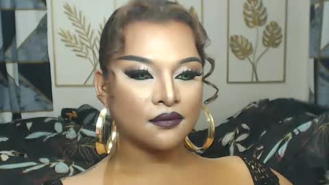 Snapshot of yourtrannyqueenxxx chatting on 22, 4, 2026 Anastacia Grey online show from 22, 4, 2026