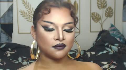 Snapshot of yourtrannyqueenxxx chatting on 28, 4, 2026 Anastacia Grey online show from 28, 4, 2026