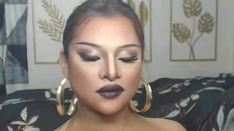 Snapshot of yourtrannyqueenxxx chatting on 16, 5, 2026 Anastacia Grey online show from 16, 5, 2026