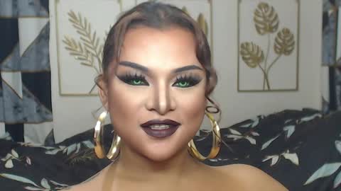 Snapshot of yourtrannyqueenxxx chatting on 30, 5, 2026 Anastacia Grey online show from 30, 5, 2026