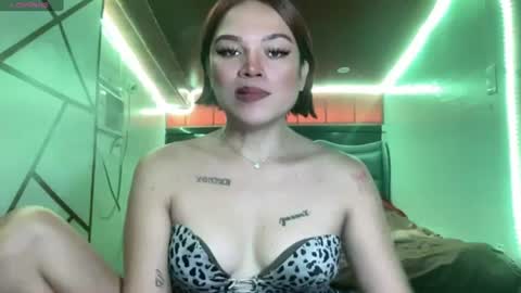 Snapshot of yourwildestdreamgirl chatting on 22, 6, 2026 ANDREA online show from 22, 6, 2026