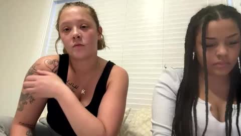 yourz_truly69 online show from 14, 1, 2025