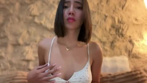 YowgineTheGreat online show from 10, 4, 2026