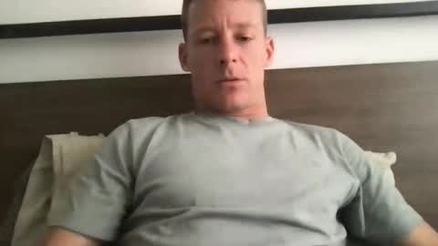 Snapshot of yoyoyo1221 chatting on 13, 10, 2025 yoyoyo1221 online show from 13, 10, 2025