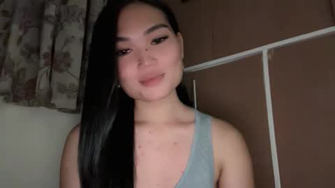 Snapshot of yrdrmgrl_jennie26 chatting on 27, 11, 2025 yrdrmgrl_jennie26 online show from 27, 11, 2025