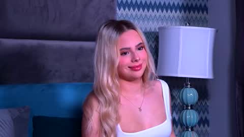 Foxie online show from 24, 11, 2025