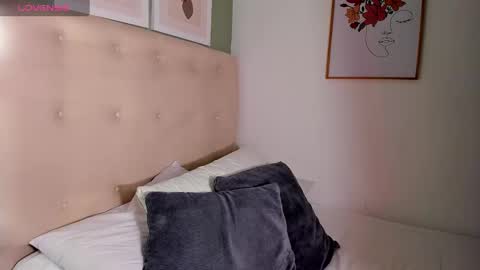 Yuliet online show from 15, 2, 2025