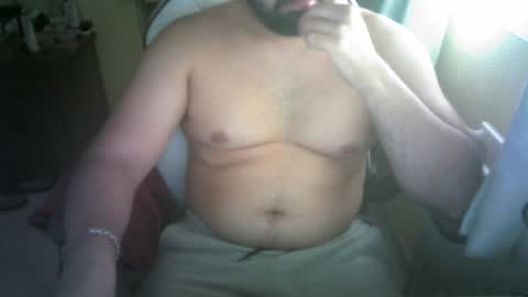 Snapshot of yulius_7 chatting on 4, 10, 2025 yulius_7 online show from 4, 10, 2025