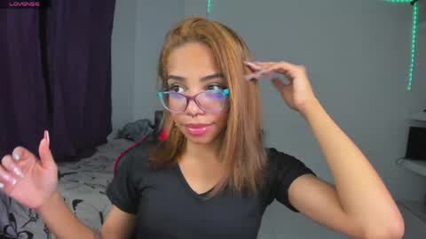 yumi_hanna online show from 6, 5, 2026