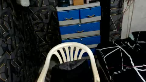 yumi online show from 5, 4, 2026