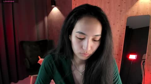 Snapshot of yummy_lamii chatting on 18, 4, 2026 Cindey online show from 18, 4, 2026