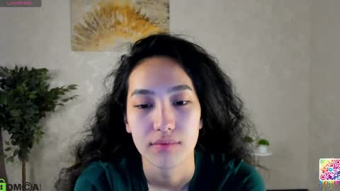 Snapshot of yummy_lamii chatting on 24, 4, 2026 Cindey online show from 24, 4, 2026
