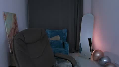 Cindey online show from 25, 6, 2026