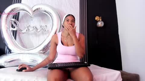 Snapshot of yummyduo chatting on 5, 5, 2026 Yummyduo online show from 5, 5, 2026