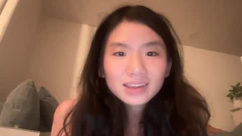 Snapshot of yumyumcandygirl chatting on 5, 7, 2026 Roxie online show from 5, 7, 2026