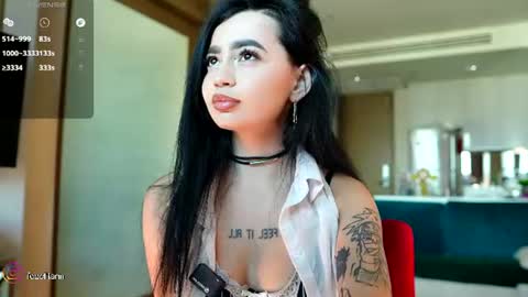 Snapshot of yuna_leen chatting on 18, 7, 2026 yuna_leen online show from 18, 7, 2026