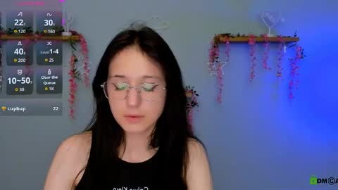 Snapshot of yuna_neon chatting on 12, 5, 2026 yuna_neon online show from 12, 5, 2026