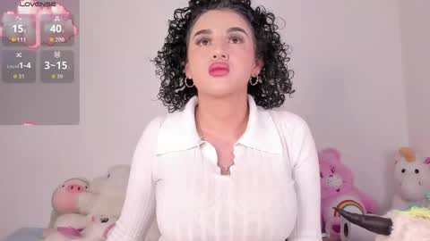 yunahott_ online show from 17, 5, 2026