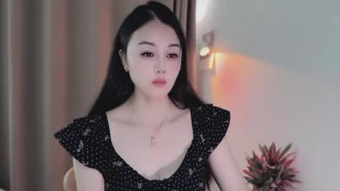 YunEr online show from 28, 5, 2026