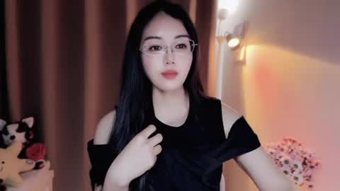 Snapshot of yuner0715 chatting on 25, 6, 2026 YunEr online show from 25, 6, 2026