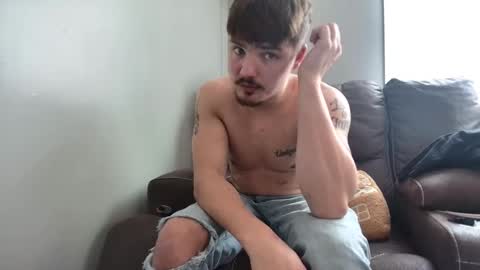 yungbul1 online show from 4, 12, 2025