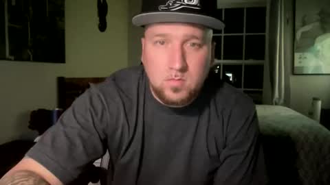 Snapshot of yungmugger47 chatting on 3, 5, 2026 yungmugger47 online show from 3, 5, 2026
