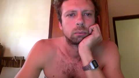 Snapshot of yungrover chatting on 21, 12, 2024 yungrover online show from 21, 12, 2024