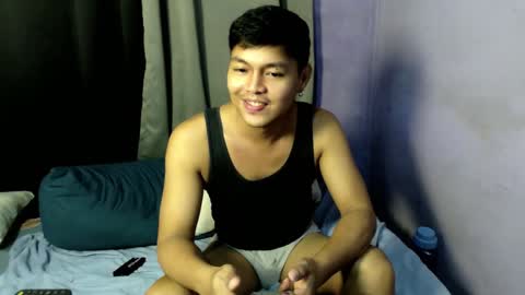 Snapshot of yuri_nation chatting on 1, 12, 2024 yuri nation online show from 1, 12, 2024