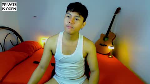 Snapshot of yuri_nation chatting on 17, 12, 2024 yuri nation online show from 17, 12, 2024