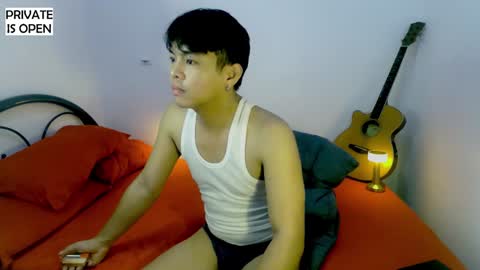 Snapshot of yuri_nation chatting on 6, 2, 2025 yuri nation online show from 6, 2, 2025