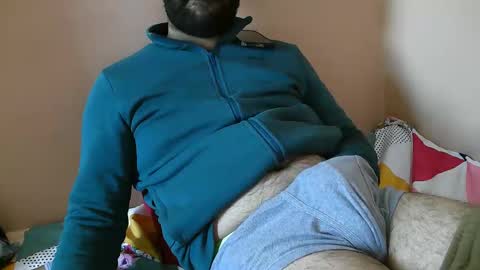 Bi BearXXX online show from 6, 4, 2026