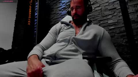Snapshot of yy_david_yy chatting on 20, 4, 2026 David online show from 20, 4, 2026