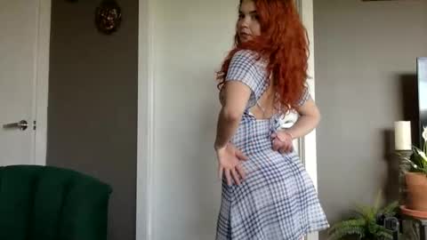 Snapshot of yyuckyy chatting on 5, 5, 2026 Yucky online show from 5, 5, 2026