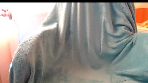 Snapshot of yzza_suave chatting on 9, 2, 2025 yzza_suave online show from 9, 2, 2025