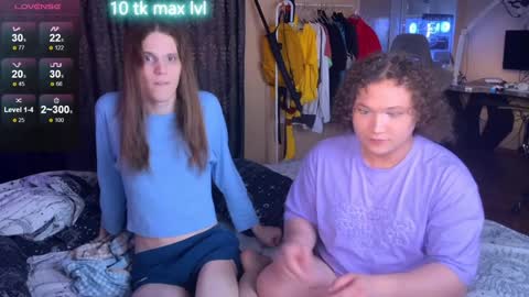 Jora and Konnycurly online show from 6, 12, 2024
