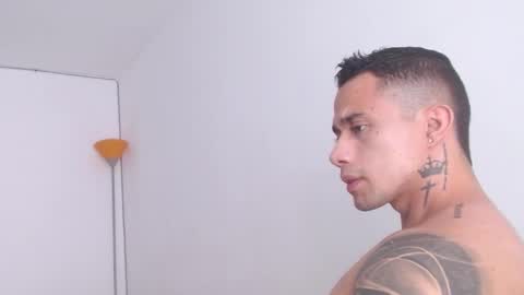 Snapshot of zac_colleng07 chatting on 18, 2, 2025 Zac Colleng online show from 18, 2, 2025