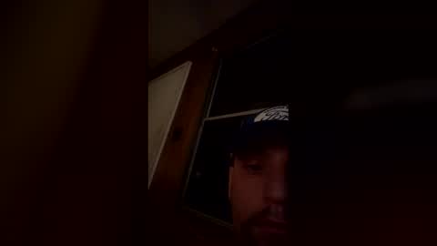 zacharyrobertson48 online show from 17, 5, 2026