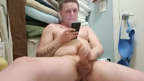 Snapshot of zachslime472 chatting on 5, 2, 2026 zachslime472 online show from 5, 2, 2026