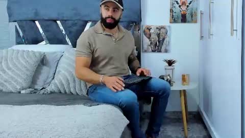 Snapshot of zack_froone chatting on 17, 6, 2026 Richard online show from 17, 6, 2026